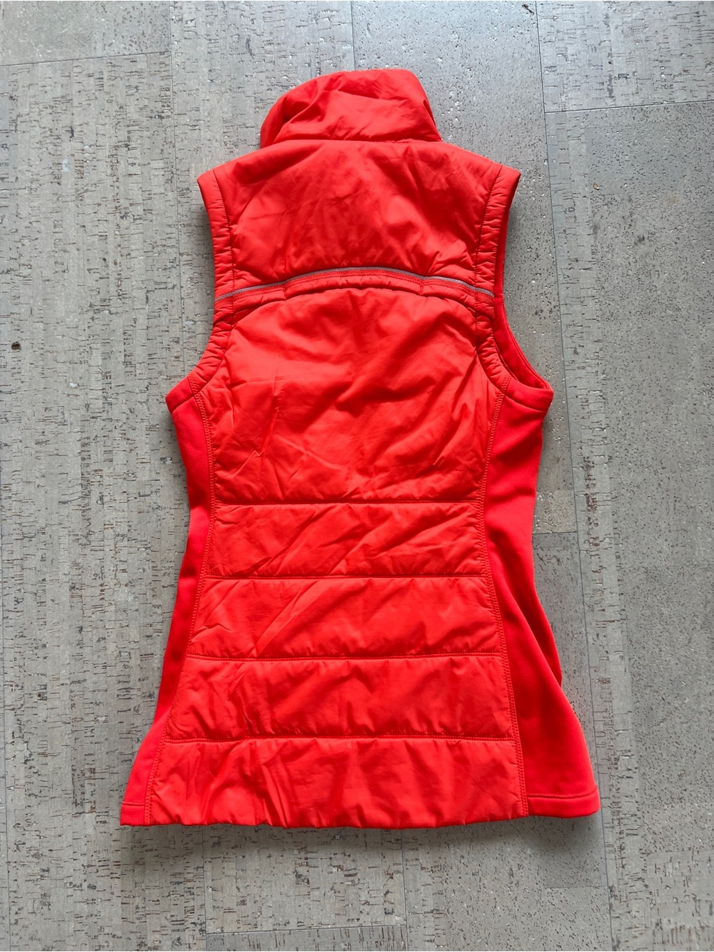 Athleta PrimaLoft Insulated Vest Womens XXS Coral Full Zip Stretch Running - Picture 2 of 10